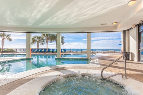 Indoor spa tub