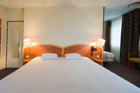 Soundproofing, Internet, alarm clocks