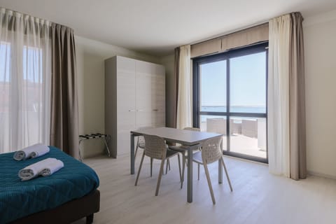 Superior Studio, Jacuzzi in Terrace, Sea View | In-room safe, blackout drapes, soundproofing, iron/ironing board