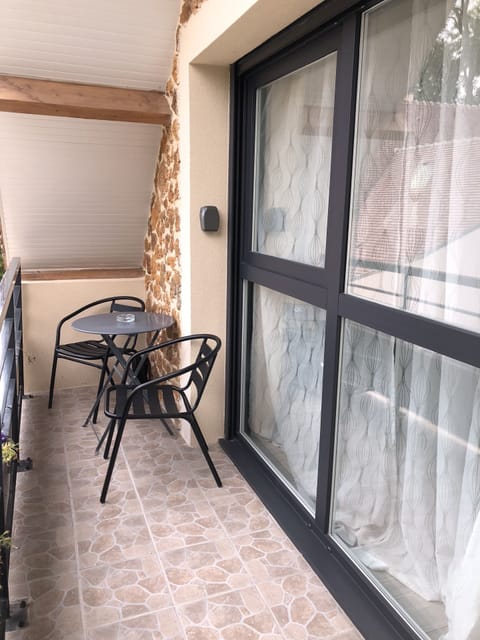 Deluxe Double Room, Balcony | Balcony