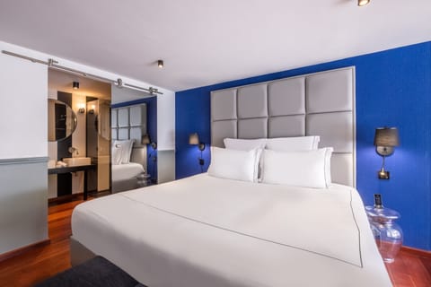 Double Room (Deluxe Terrasse vue Jardin) | Egyptian cotton sheets, premium bedding, memory foam beds, minibar