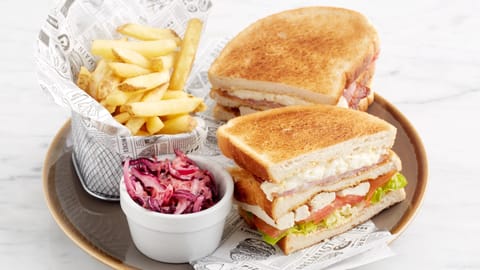 Breakfast, lunch, dinner served; British cuisine