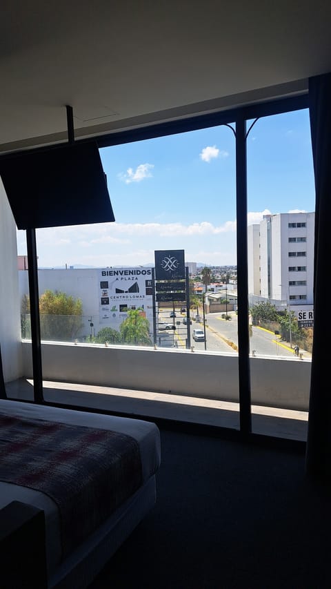 Deluxe Single Room, 1 Bedroom | Terrace/patio