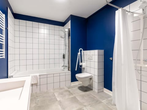 Room, 1 Double Bed with Sofa bed, Accessible | In-room safe, desk, soundproofing, free cribs/infant beds