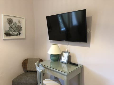 Family Condo | Room amenity