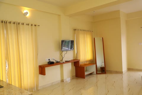 1 BHK | Room amenity