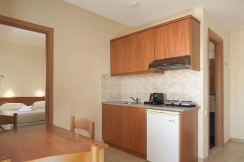 Apartment, 1 Bedroom, Garden View | Egyptian cotton sheets, in-room safe, desk, soundproofing