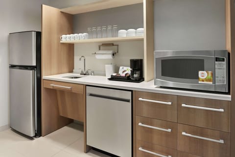 Suite, 1 Queen Bed, Accessible (Hearing) | Private kitchen | Full-size fridge, microwave, dishwasher, coffee/tea maker