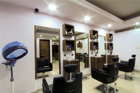 Hair salon