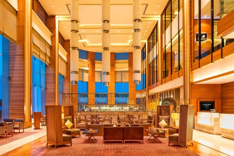 Lobby lounge