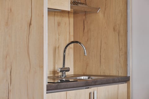 Hotelapartment | Individually decorated, individually furnished, desk, free WiFi