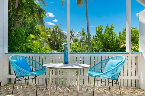 Seaside Seclusion 2 bedroom apartment | Balcony view