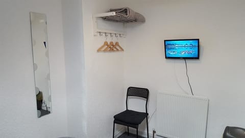 Basic Single Room (Small) | Room amenity