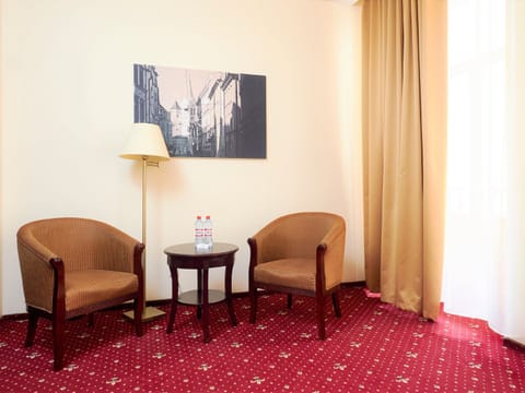 Superior Double Room, 1 Double Bed, Balcony | Minibar, in-room safe, desk, laptop workspace