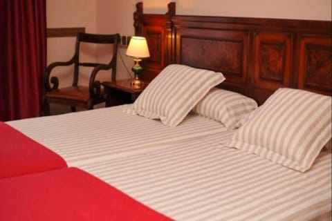 Double or Twin Room, 1 Bedroom | Blackout drapes, free WiFi, bed sheets