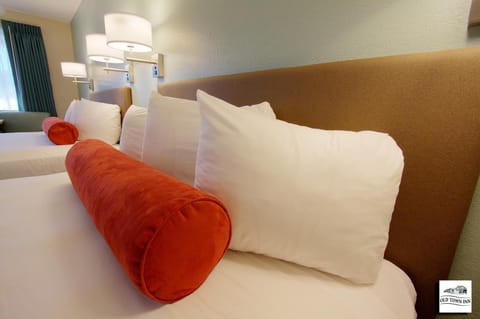 Desk, iron/ironing board, free WiFi, bed sheets