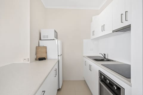 Superior Apartment, 1 King Bed | Private kitchen | Full-size fridge, microwave, oven, stovetop