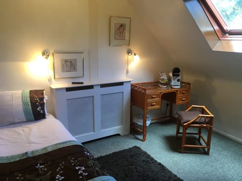 Single Room, 1 Twin Bed | Individually decorated, free WiFi, bed sheets