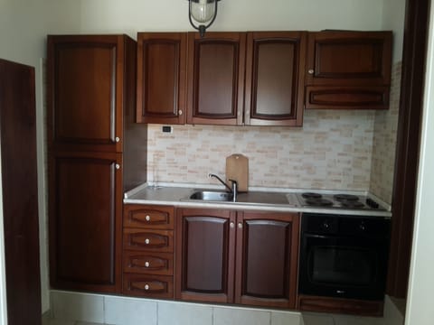 Comfort Apartment, Multiple Beds | Private kitchen | Full-size fridge, oven, stovetop, espresso maker