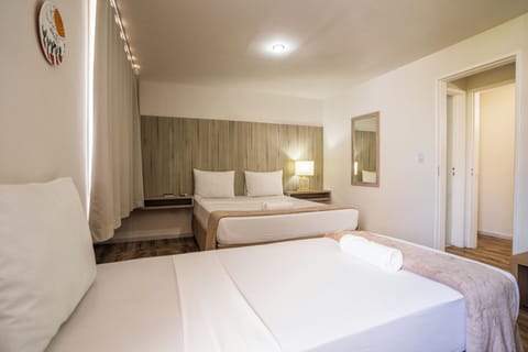 Suíte Deluxe | Minibar, free WiFi, bed sheets