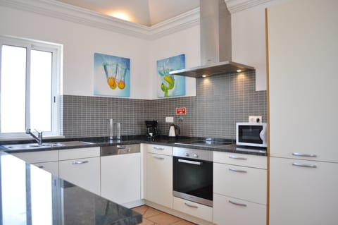 Villa, 2 Bedrooms | Private kitchen | Espresso maker, coffee/tea maker, electric kettle, highchair