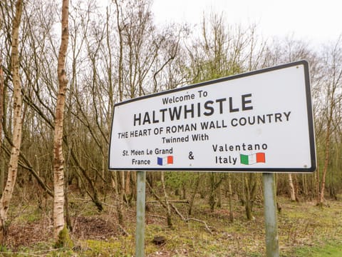 Cottage | Property grounds