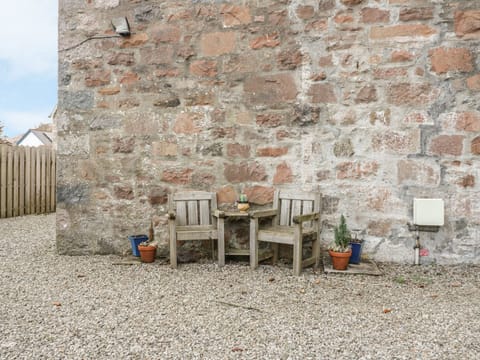 Cottage | Property grounds