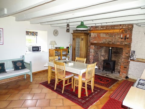 Cottage | Living room | TV