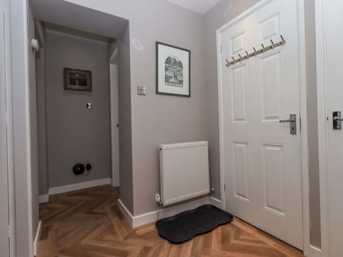 Cottage | 2 bedrooms, individually decorated, individually furnished, free WiFi