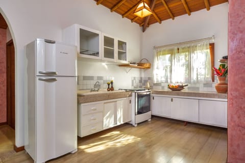 Luxury Villa, 3 Bedrooms, Non Smoking, Private Pool | Private kitchen | Fridge, microwave, stovetop, cookware/dishes/utensils