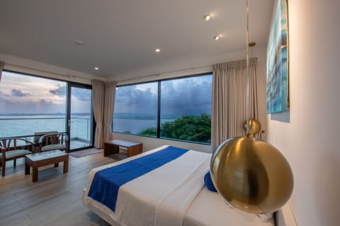 Panoramic Double Room, 1 Double Bed, Ocean View | In-room safe, individually decorated, desk, laptop workspace