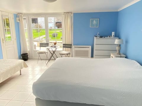 Family Room (Jade) | Individually decorated, individually furnished, blackout drapes