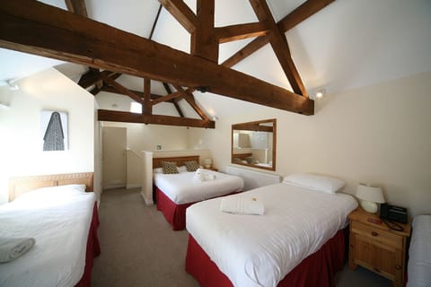 Family Room (Sleeps 4) | Iron/ironing board, free WiFi, bed sheets