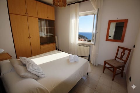 Apartment, 2 Bedrooms | 2 bedrooms, iron/ironing board