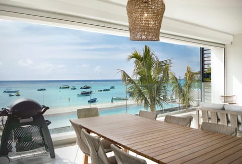 Apartment, 3 Bedrooms, Beachfront | Balcony