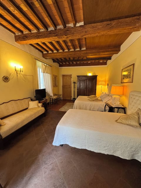 Comfort Triple Room, Terrace | 1 bedroom, premium bedding, down comforters, desk