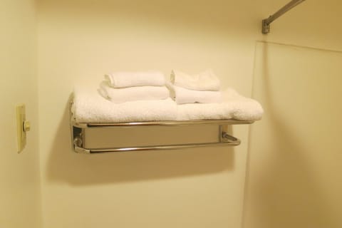 Standard Room, 2 Queen Beds | Bathroom | Hair dryer, towels