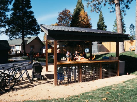 BBQ/picnic area