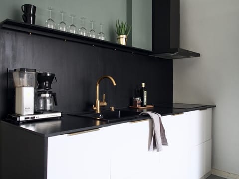 City Apartment, 1 Bedroom, City View | Private kitchen | Fridge, stovetop, dishwasher, coffee/tea maker