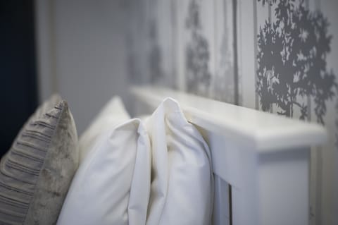 Brewers cottage twin | Iron/ironing board, free WiFi, bed sheets