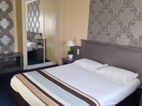 Comfort Double Room (Plus) | Individually decorated, individually furnished, desk, free WiFi