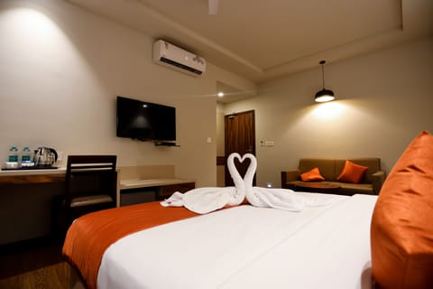 Amara Premium Room | 1 bedroom, Egyptian cotton sheets, premium bedding, pillowtop beds