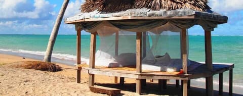 Traditional Beach Fale (2 Guests) | Beach | Private beach, white sand, sun loungers, beach massages