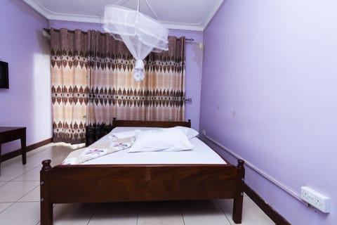 Luxury Double Room | Blackout drapes, free WiFi, bed sheets