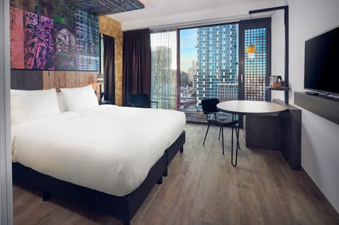 City Twin Room | Premium bedding, in-room safe, desk, soundproofing