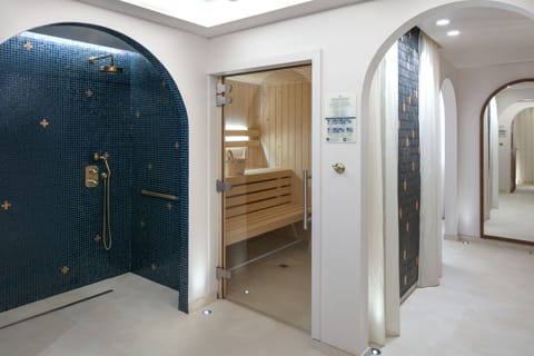 Sauna, steam room, deep-tissue massages, sports massages, massages