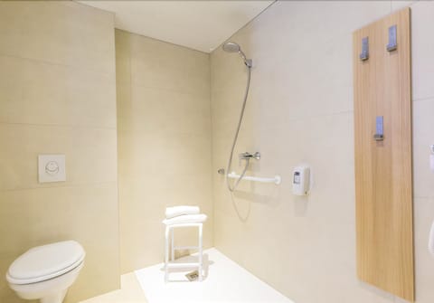 Double Room, Non Smoking | Desk, blackout drapes, soundproofing, free WiFi