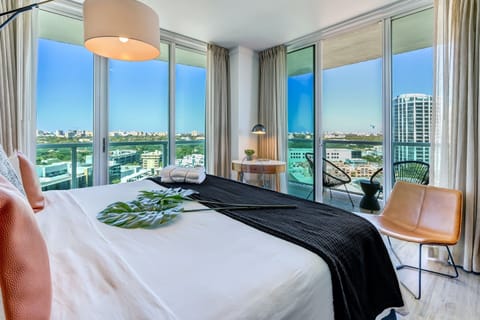 Incredible City & Partial Bay View Corner Deluxe Studio in Coconut Grove | Premium bedding, in-room safe, individually decorated