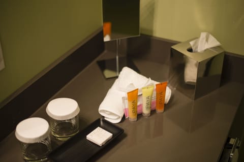 Mezzanine suite 1 king bed | Bathroom amenities | Free toiletries, hair dryer, towels