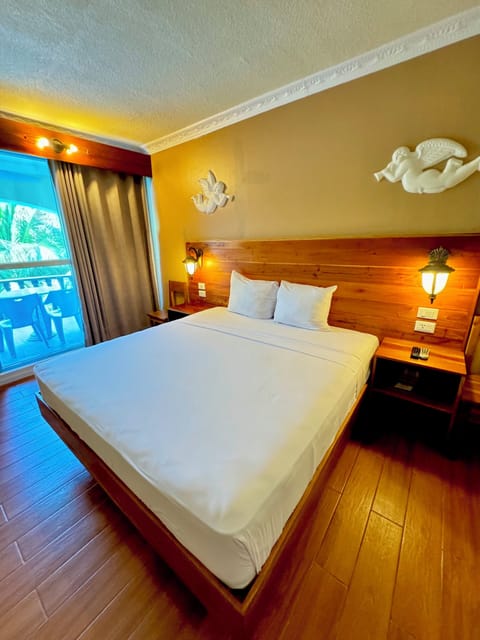 Superior Double Room, 1 King Bed, Non Smoking, Pool View | View from room